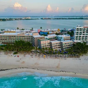 Flamingo 4* Cancun